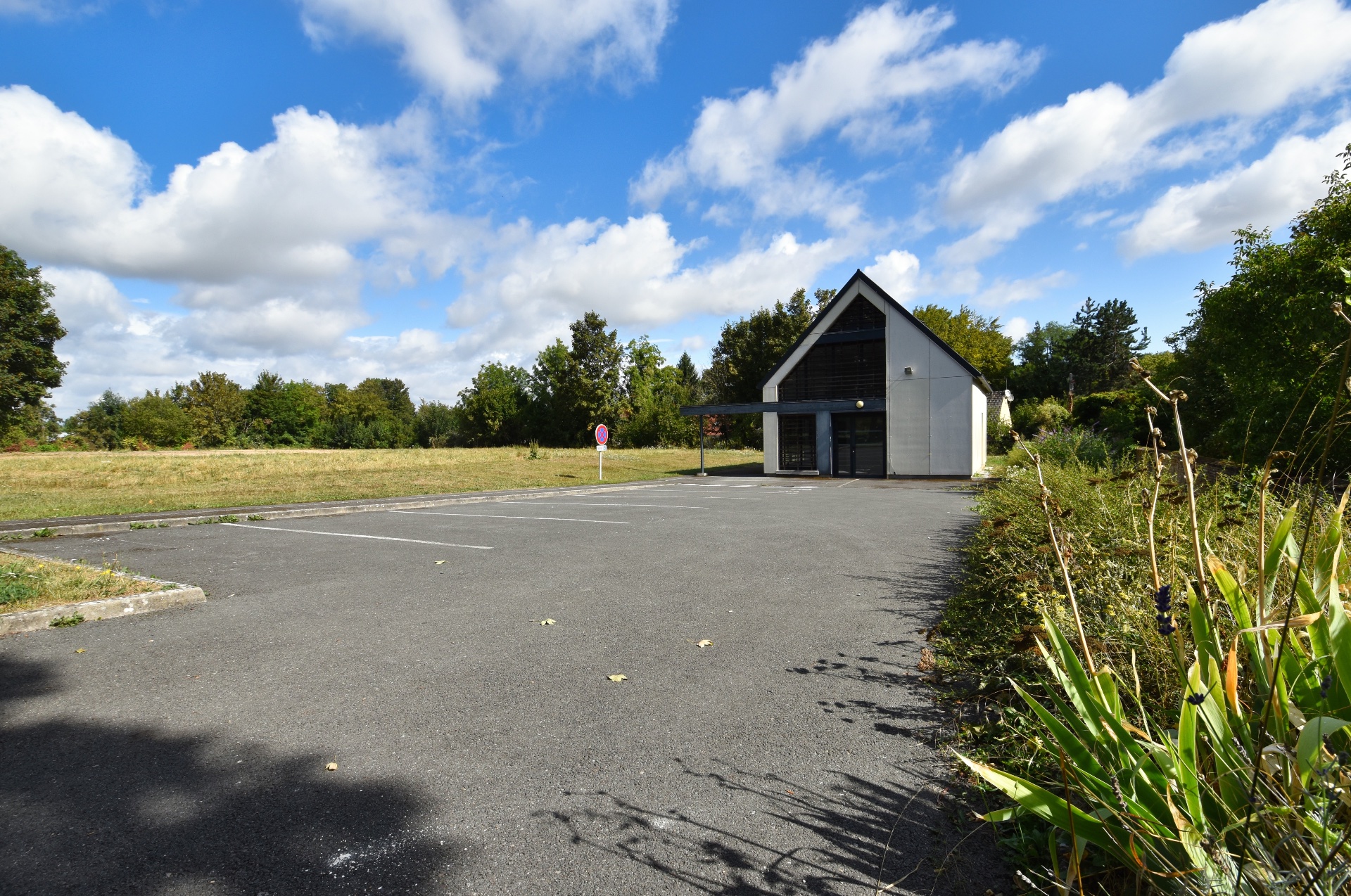 CROUY-SAINT-PIERRE, Pavillon d'architecte :